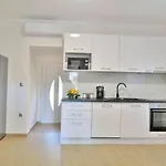 Fancy Dream - Modern One Bedroom With Balcony And Sea View 3 *