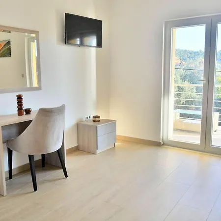 Apartamento Fancy Dream - Modern One Bedroom With Balcony And Sea View 3 Brna